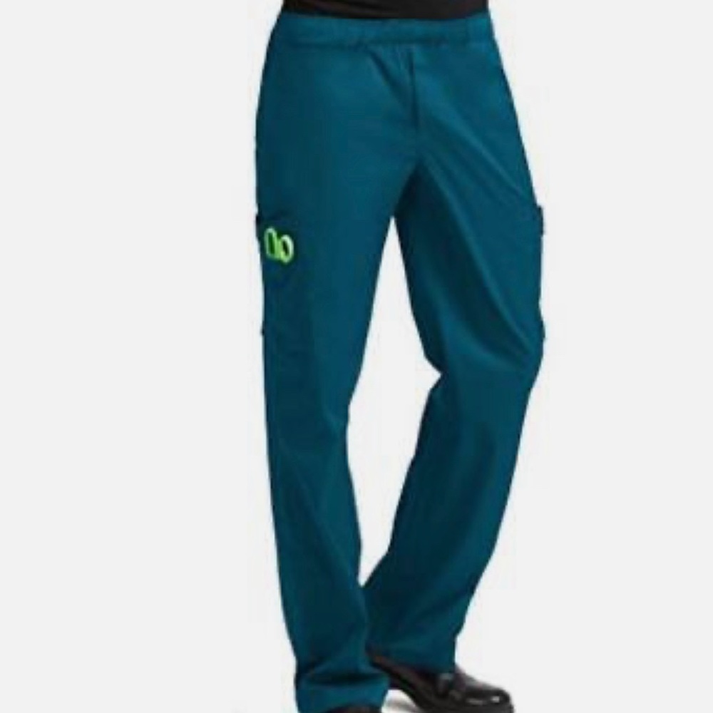 Med Couture Scrub cargo 7 pocket pants NWT, style 8720T, 3XL